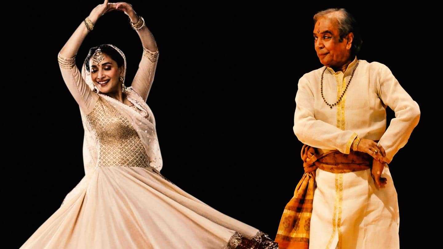 L to R: Madhuri Dixit Nene, Pandit Birju Maharaj